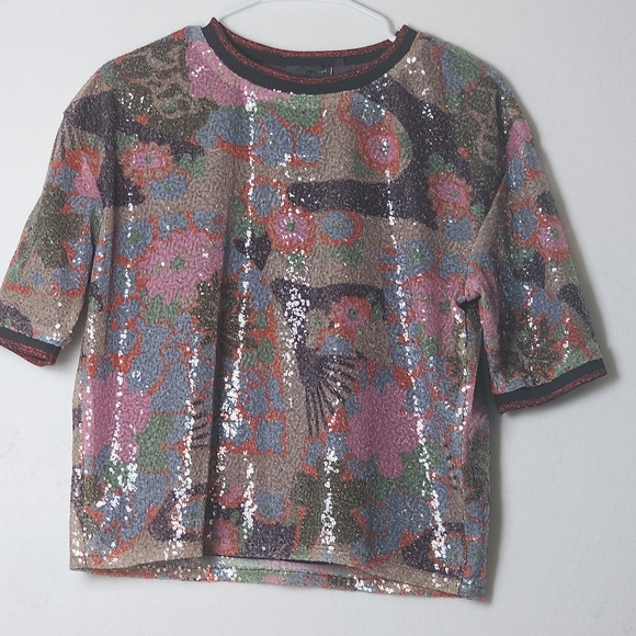 Nanette Lepore Sequin Floral Fan Print Short Sleeve Top Sz M - Picture 1 of 12